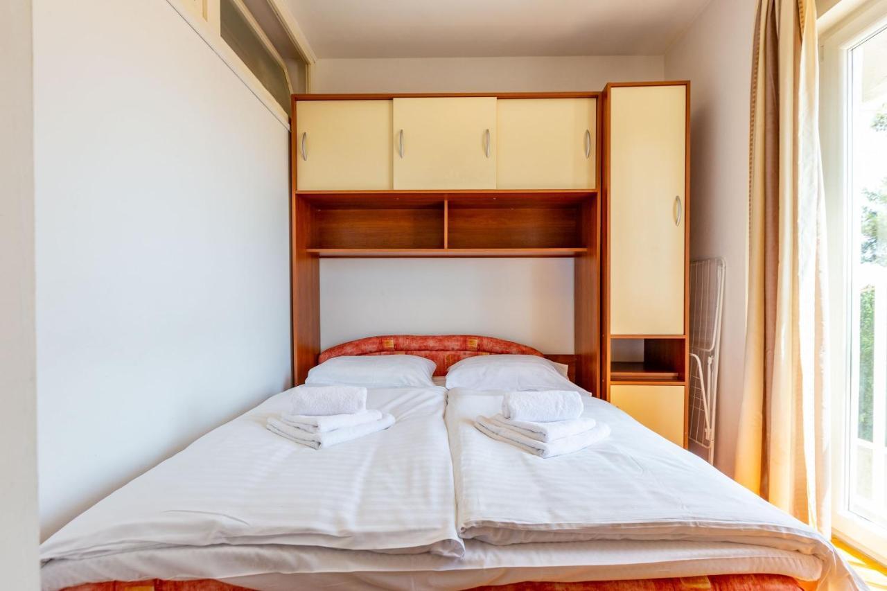 Boki 4 Apartment ซาดาร์ ภายนอก รูปภาพ