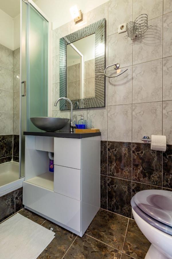 Boki 4 Apartment ซาดาร์ ภายนอก รูปภาพ